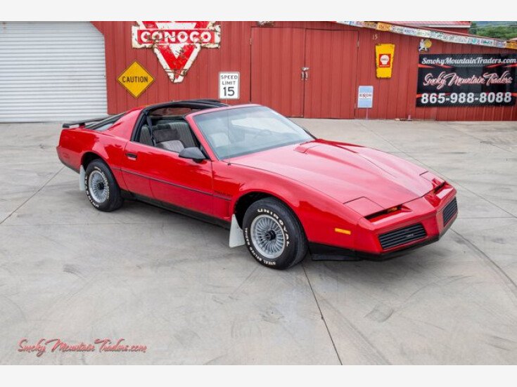 Thumbnail Photo undefined for 1983 Pontiac Firebird Trans Am Coupe